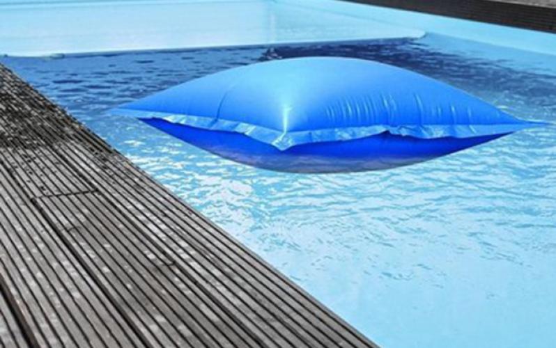 Heavy Duty Inflatable Air Pool Pillow for Above-Ground Pool Cover
