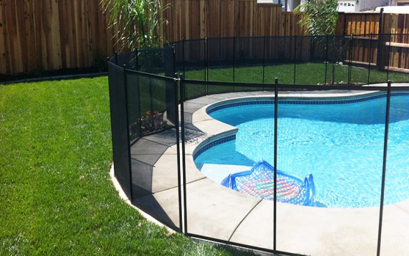 Metal Mesh Aluminum Swimming Pool Safety Fence for Swimming Pool Metal Mesh Aluminum Swimming Pool Safety Fence for Swimming Pool