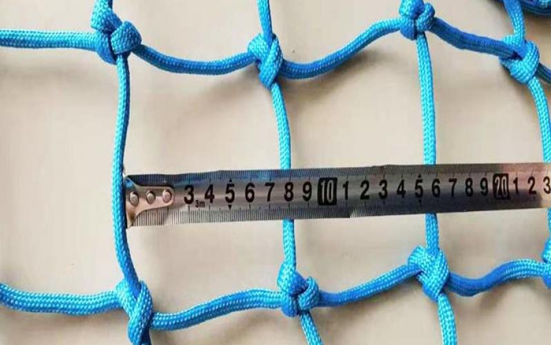 UV-Treated Swimming Pool Cover Safety Nets to Protect Children and Pets UV-Treated Swimming Pool Cover Safety Nets to Protect Children and Pets